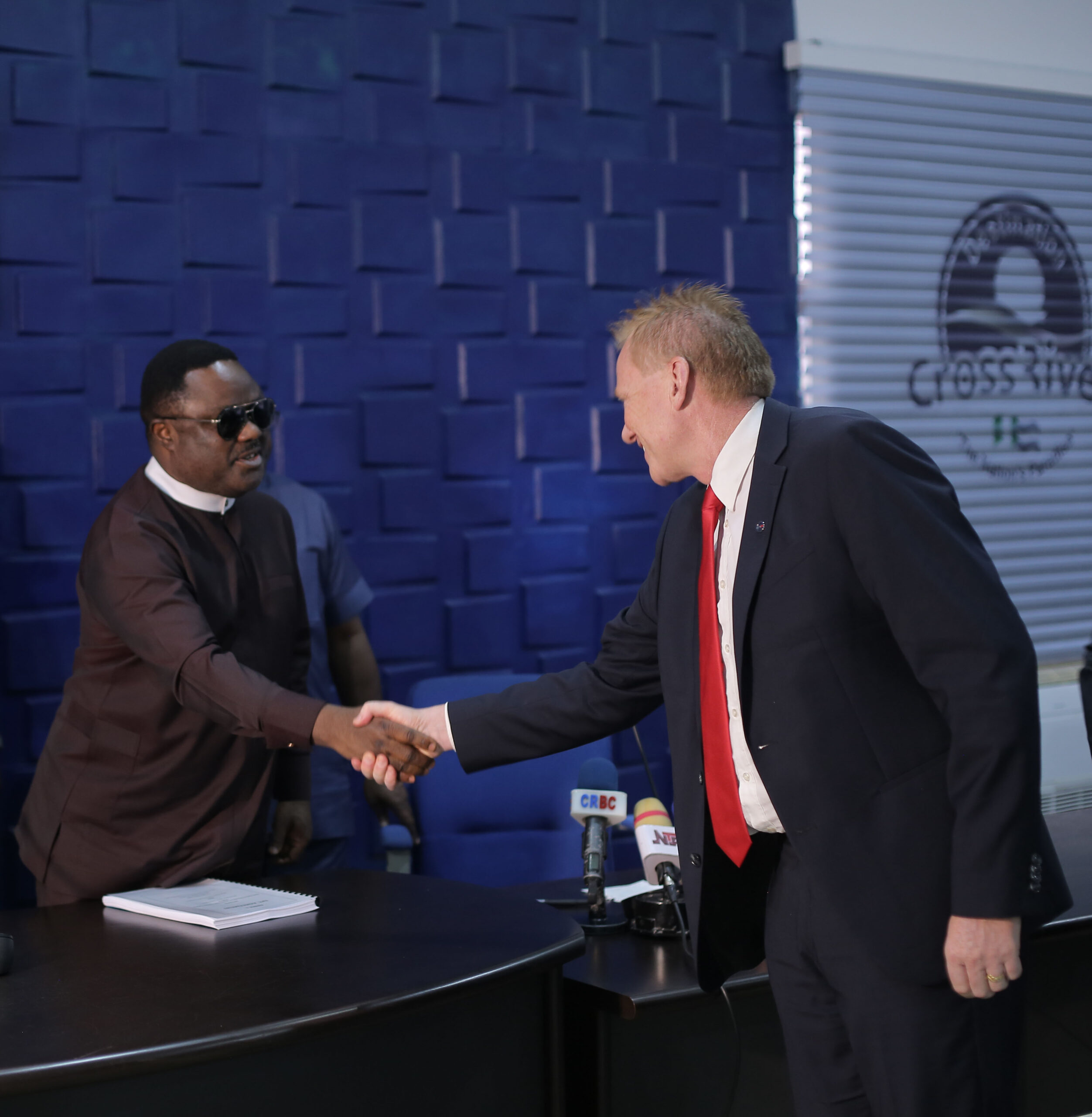 AT SEA. To boldly go where no ship has gone before. Francais